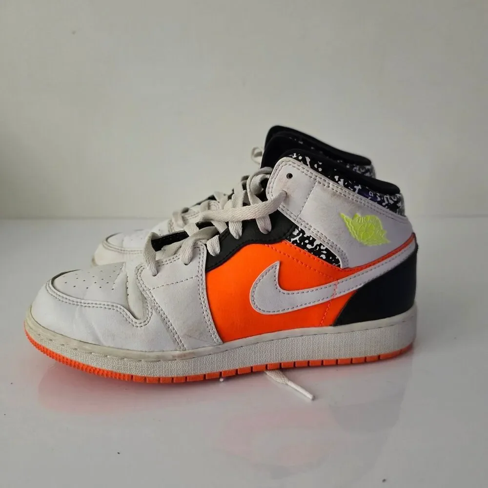 Air Jordan 1 Mid SE GS White Volt Orange Black BQ6931-102 Mens 5.5Y Sneakers